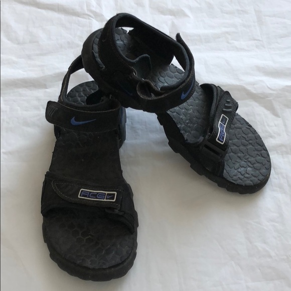 strap sandals mens nike